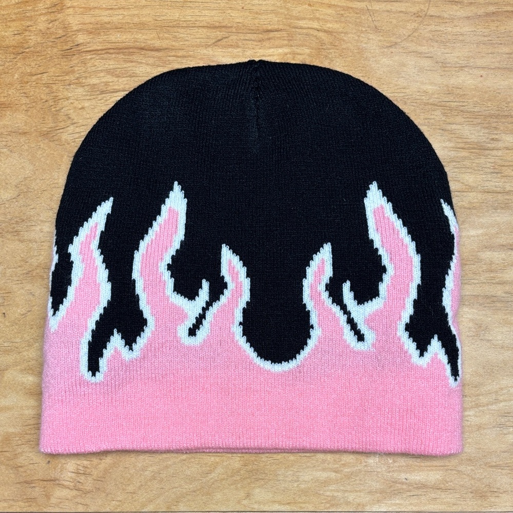 Flame Pattern Beanie - Black and Pink